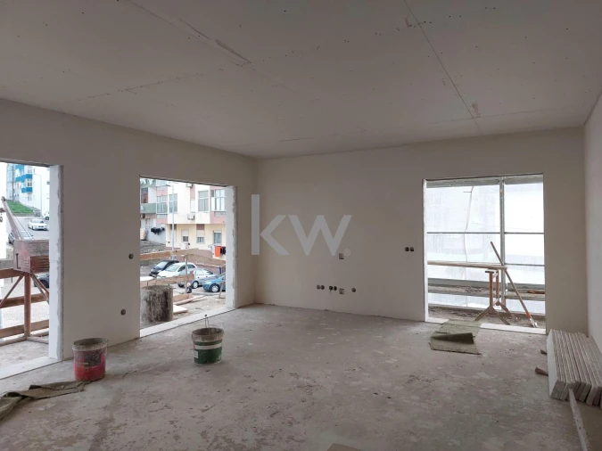 Apartamento T3 para Venda em Amora Foto 3