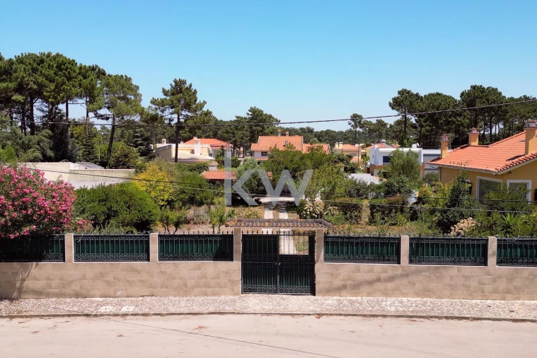 Terreno para Venda em Corroios Foto 11