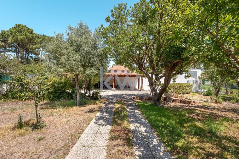 Terreno para Venda em Corroios Foto 5