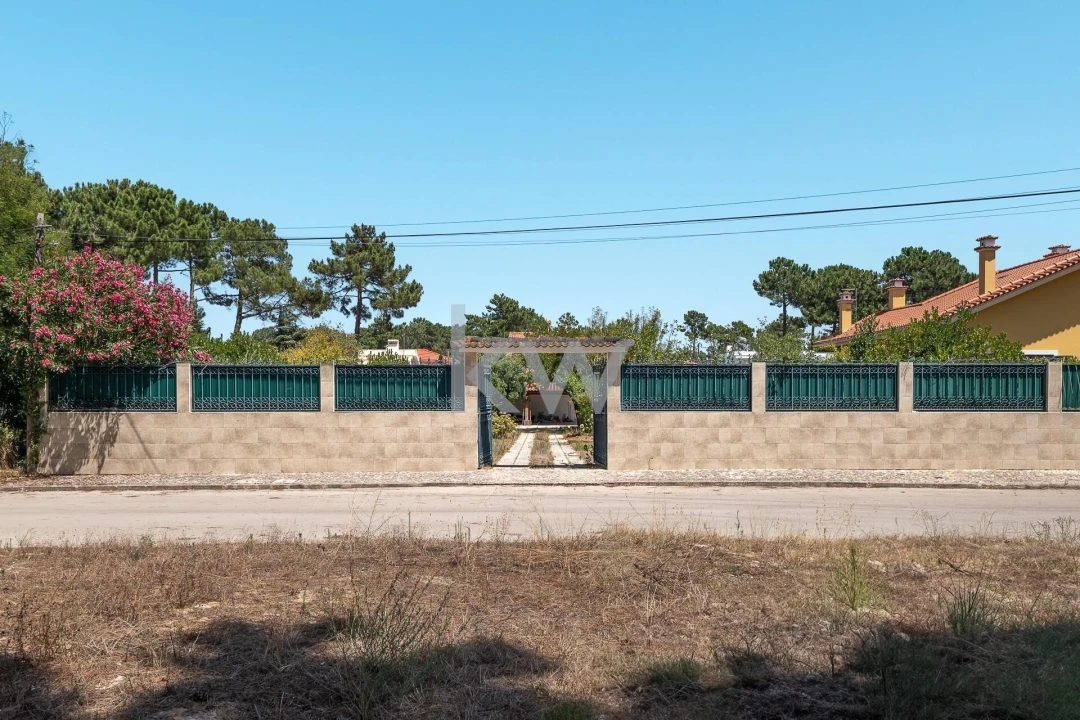 Terreno para Venda em Corroios Foto 12