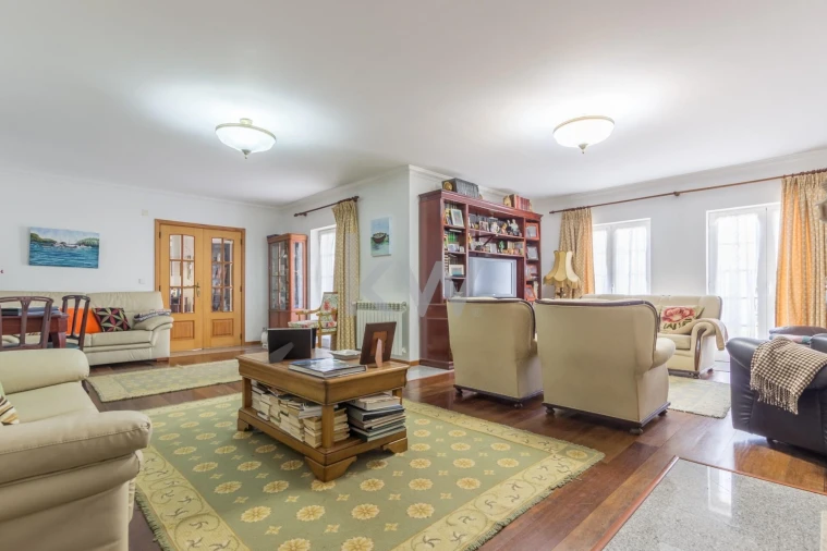 Quinta T4 para Venda em Azeitão (São Lourenço e São Simão) Foto 29