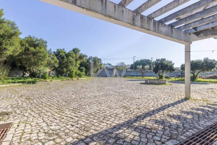 Quinta T4 para Venda em Azeitão (São Lourenço e São Simão) Foto 13