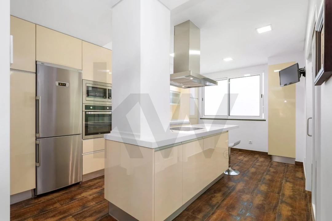 Apartamento T3 para Venda em São Martinho Foto 17