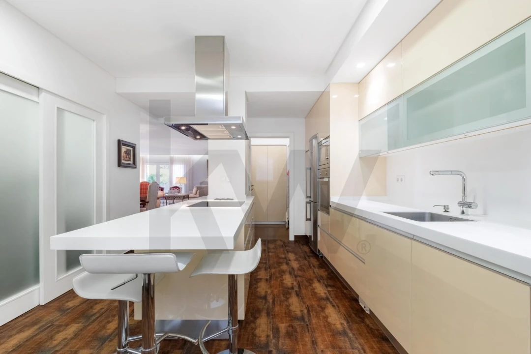 Apartamento T3 para Venda em São Martinho Foto 18