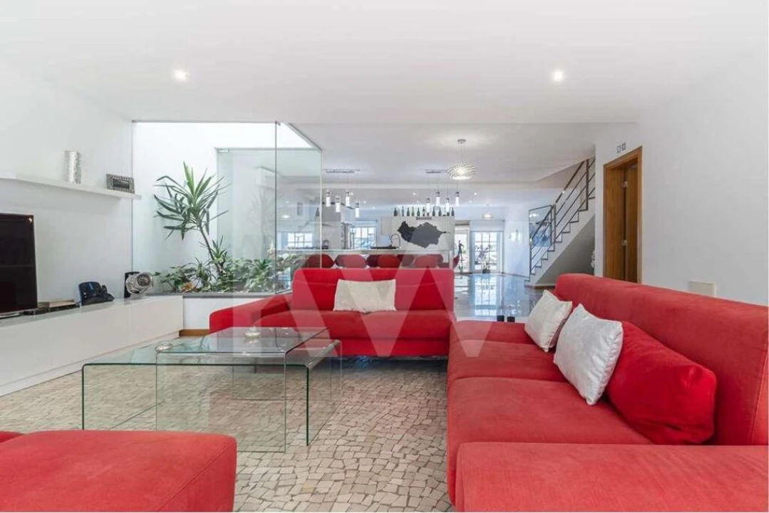 Prédio para Venda em Funchal (Santa Maria Maior) Foto 13