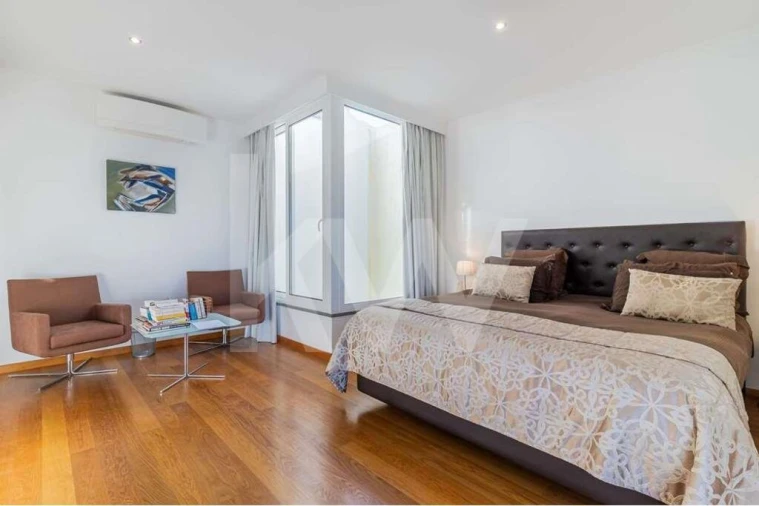 Prédio para Venda em Funchal (Santa Maria Maior) Foto 29