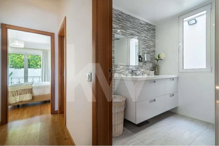 Prédio para Venda em Funchal (Santa Maria Maior) Foto 22