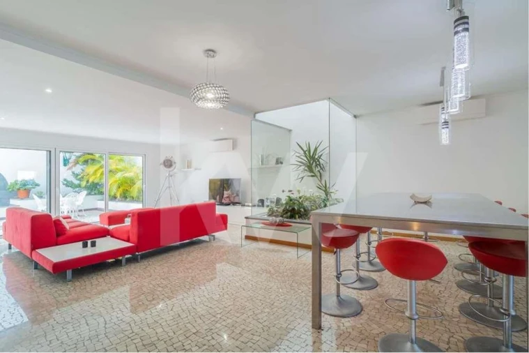 Prédio para Venda em Funchal (Santa Maria Maior) Foto 15