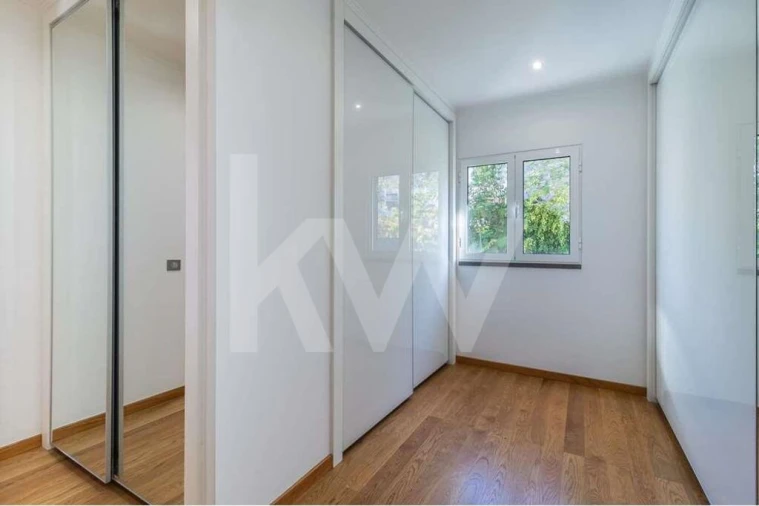 Prédio para Venda em Funchal (Santa Maria Maior) Foto 33