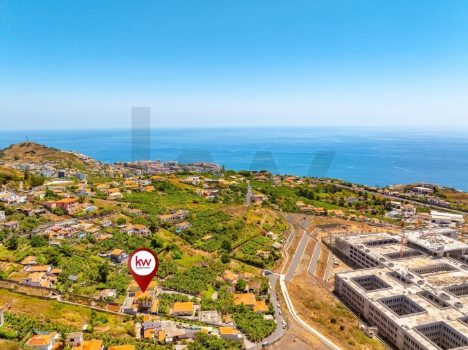Moradia T3 para Venda em São Martinho Foto 22