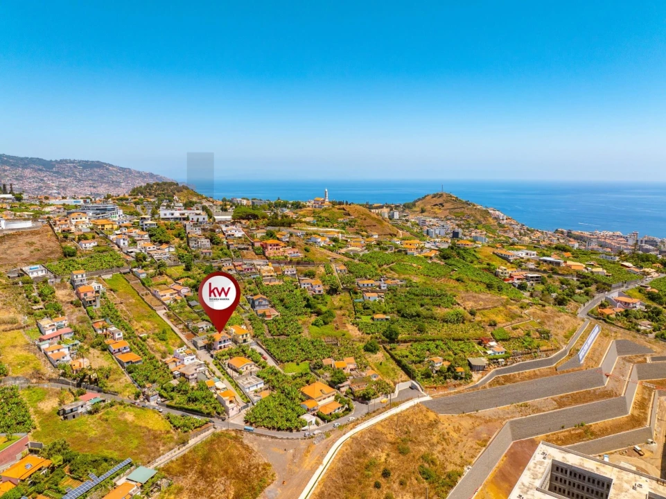 Moradia T3 para Venda em São Martinho Foto 21