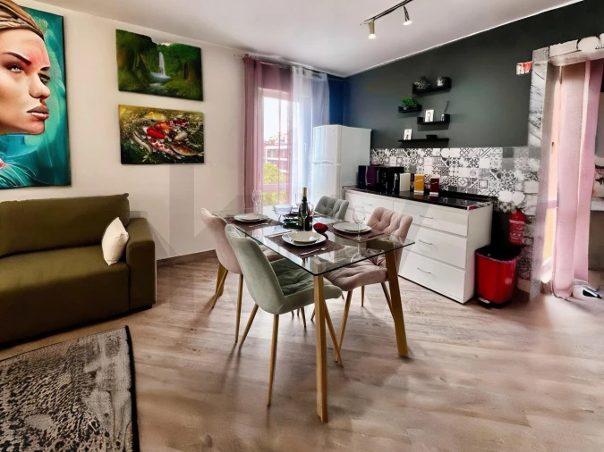 Apartamento T1 para Venda em Caniço Foto 8