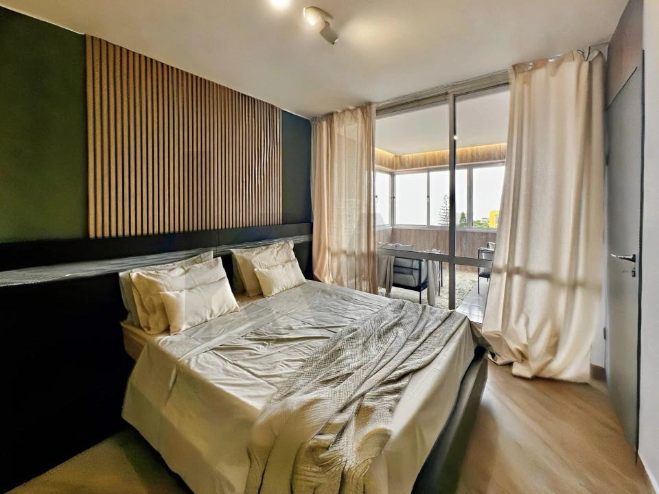 Apartamento T1 para Venda em Caniço Foto 3