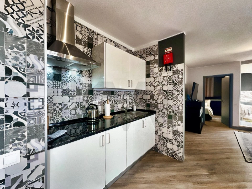 Apartamento T1 para Venda em Caniço Foto 7