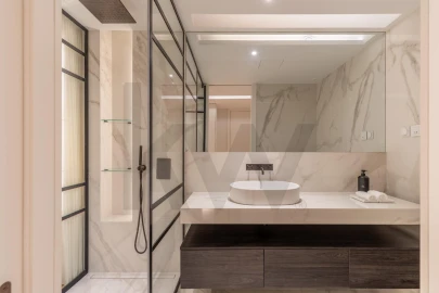 Apartamento T2 para Venda em Funchal (Se)