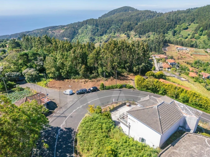 Moradia T3 para Venda em Santo Antonio da Serra Foto 4