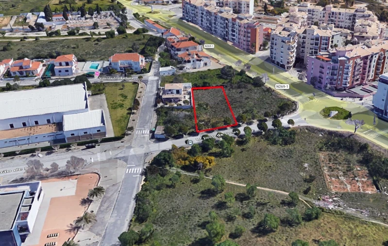 Terreno para Venda em Armação de Pera Foto 3