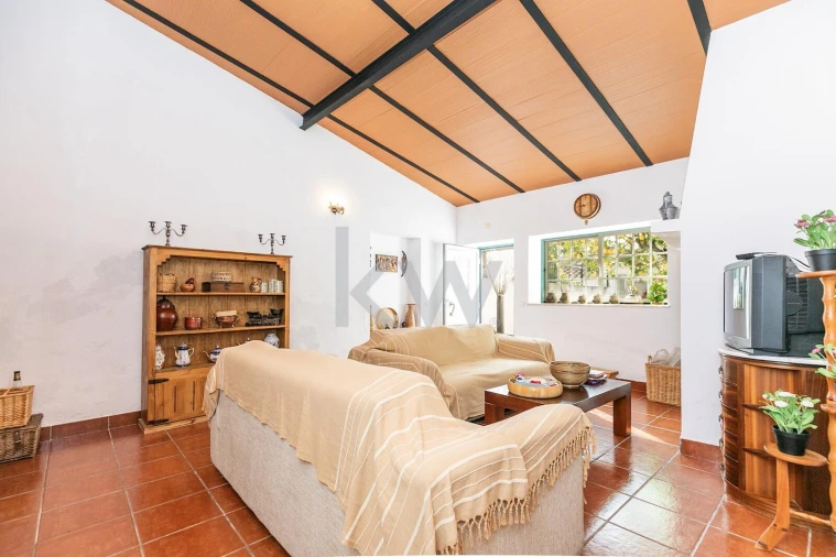 Moradia T5 para Venda em Vaiamonte Foto 6