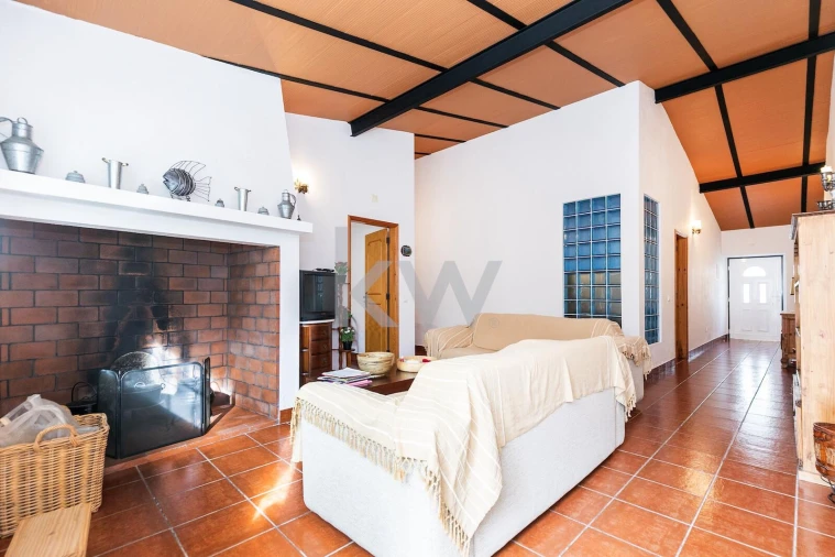 Moradia T5 para Venda em Vaiamonte Foto 4