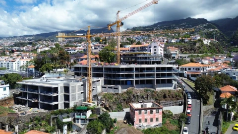 Apartamento T3 para Venda em Funchal (Santa Luzia)