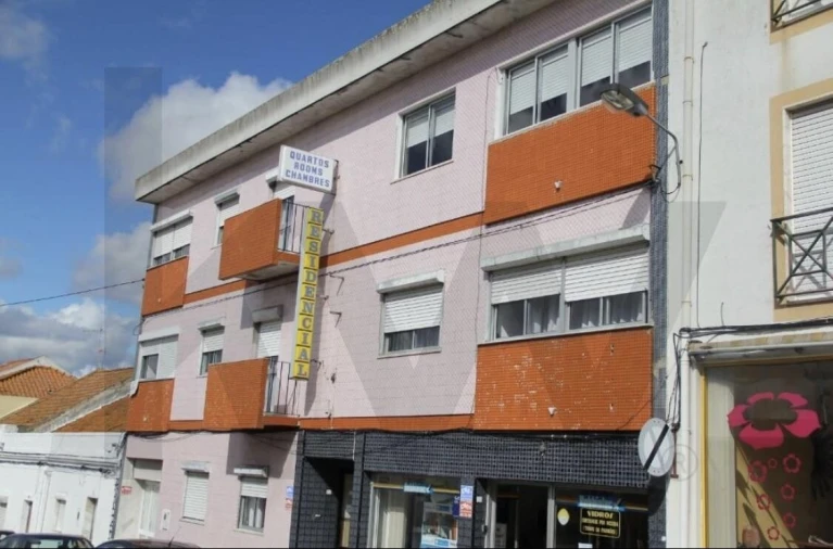 Prédio para Venda em Vendas Novas Foto 1