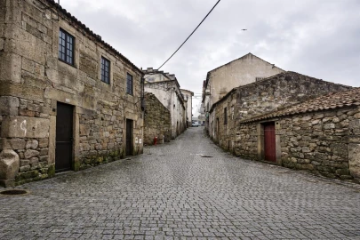 Moradia T4 para Venda em Mêda, Outeiro de Gatos e Fonte Longa