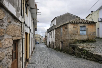 Moradia T4 para Venda em Mêda, Outeiro de Gatos e Fonte Longa