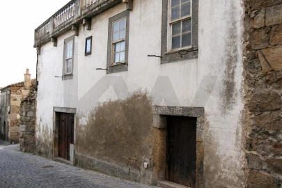 Moradia T4 para Venda em Mêda, Outeiro de Gatos e Fonte Longa