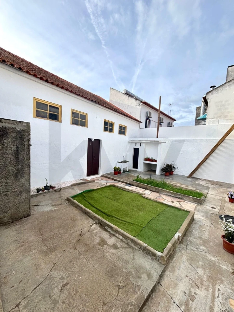 Moradia T4 para Venda em Porto Covo Foto 6