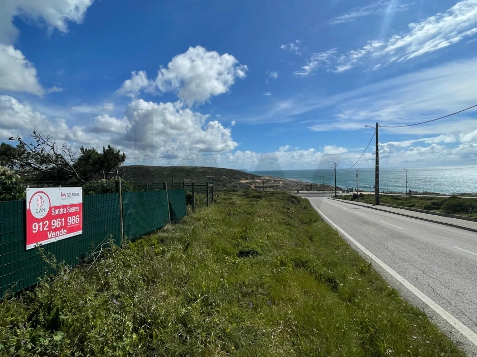 Terreno para Venda em Carvoeira Foto 1