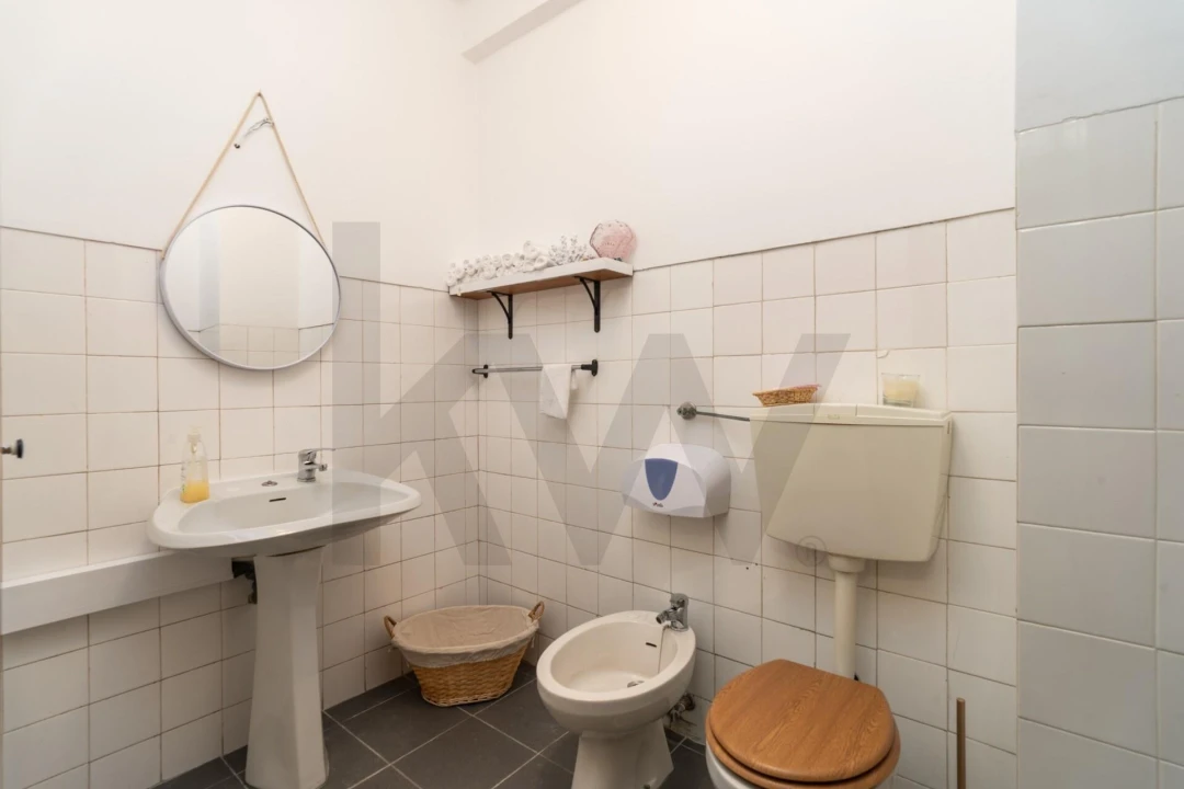 Loja para Arrendamento em São Martinho do Bispo e Ribeira de Frades Foto 15