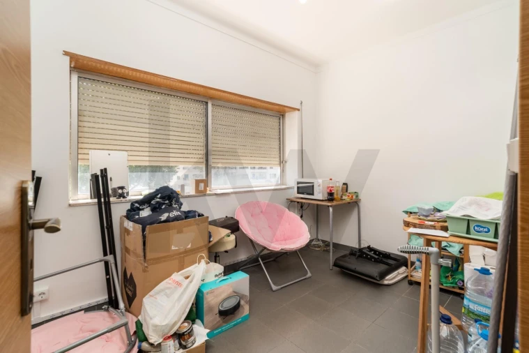 Loja para Arrendamento em São Martinho do Bispo e Ribeira de Frades Foto 13