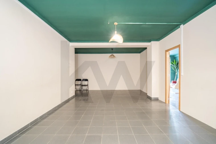 Loja para Arrendamento em São Martinho do Bispo e Ribeira de Frades Foto 8