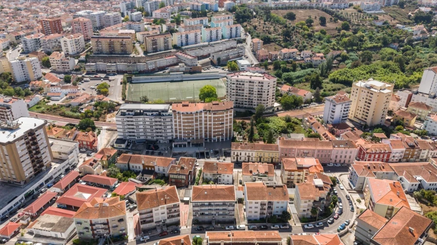Loja para Arrendamento em São Martinho do Bispo e Ribeira de Frades Foto 24