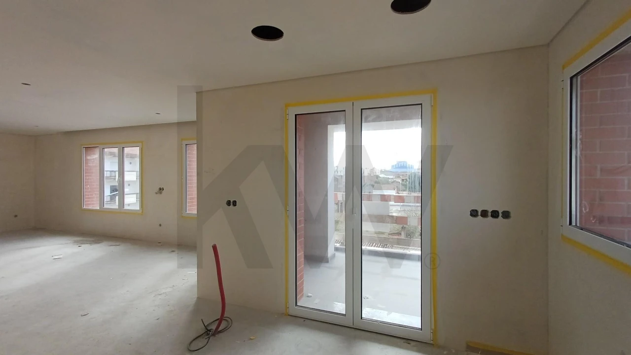 Apartamento T3 para Venda em Marinha Grande Foto 9