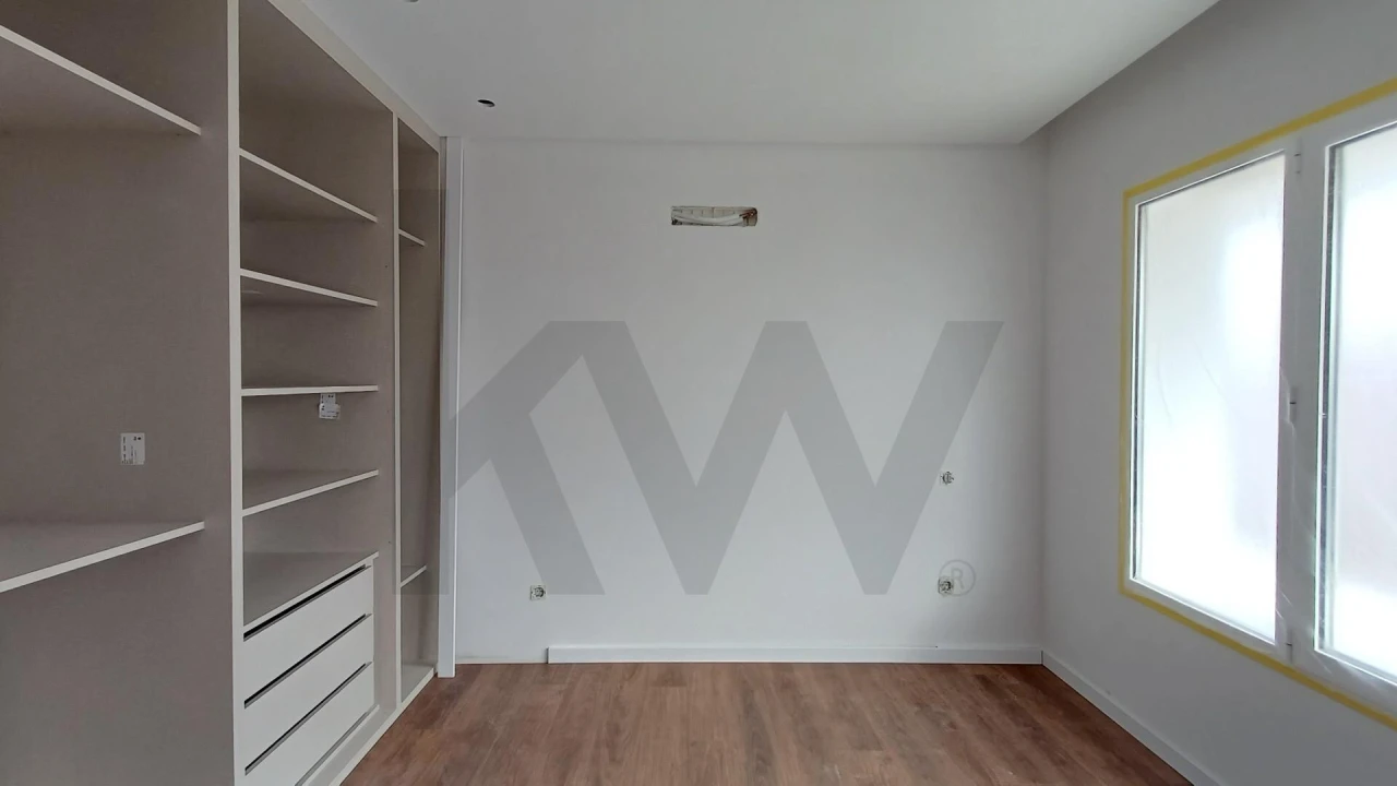 Apartamento T3 para Venda em Marinha Grande Foto 3