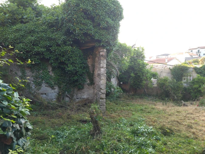 Moradia T5 para Venda em Vilar Seco Foto 19