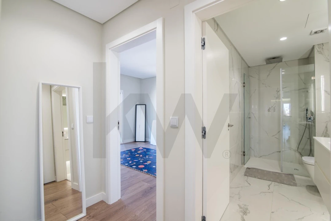 Apartamento T4 para Venda em Odivelas Foto 18