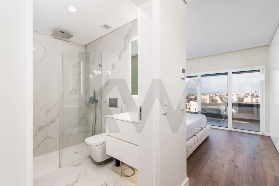 Apartamento T4 para Venda em Odivelas Foto 21