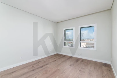 Apartamento T4 para Venda em Odivelas