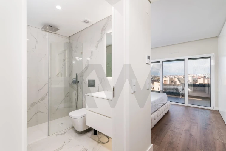 Apartamento T4 para Venda em Odivelas Foto 21