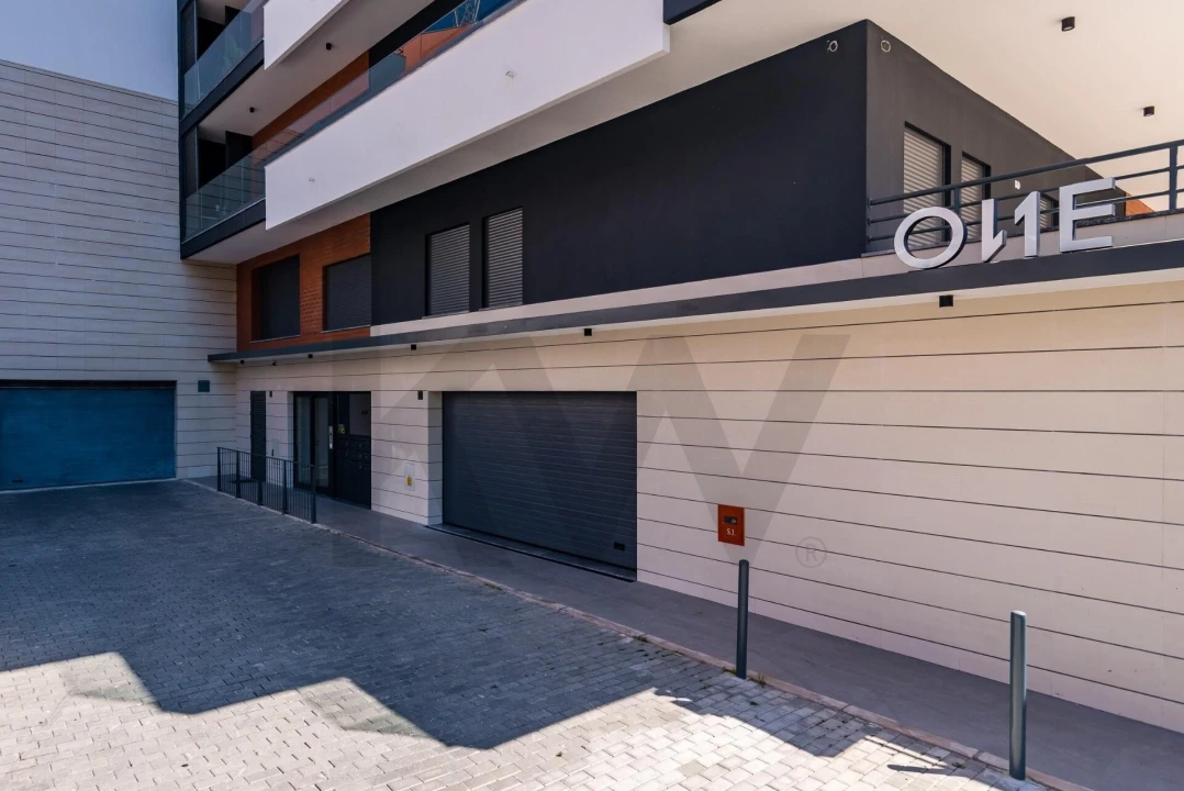 Apartamento T4 para Venda em Odivelas Foto 38