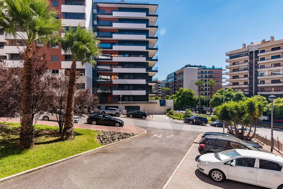 Apartamento T4 para Venda em Odivelas Foto 43