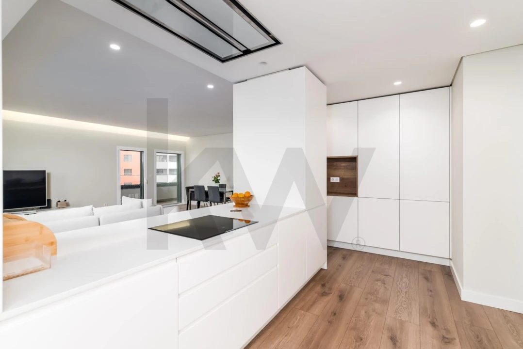 Apartamento T4 para Venda em Odivelas Foto 13