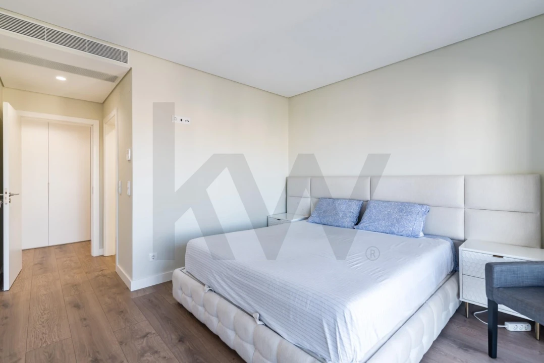 Apartamento T4 para Venda em Odivelas Foto 23