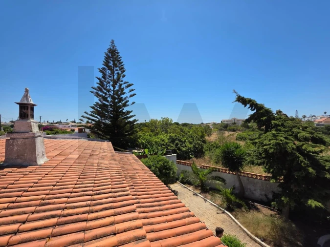 Moradia T5 para Venda em Luz Foto 48