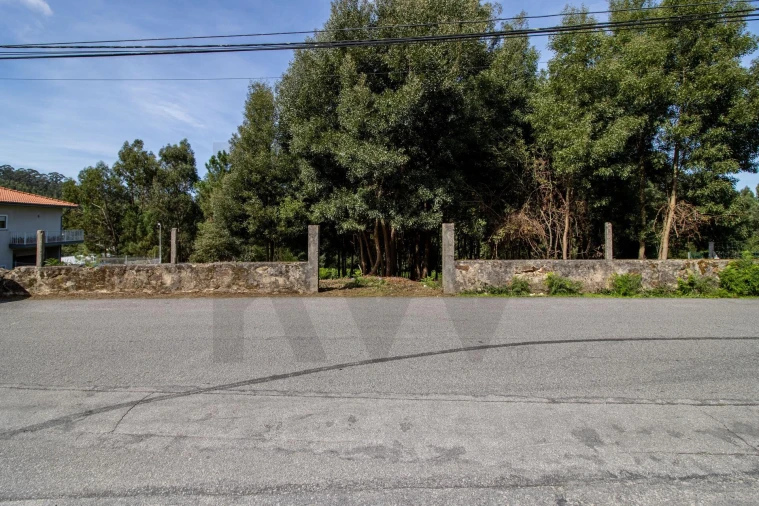 Terreno para Venda em Nogueira da Regedoura