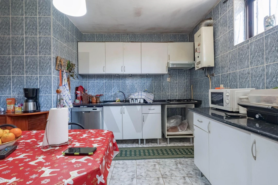 Moradia T4 para Venda em Foz do Sousa e Covelo Foto 11