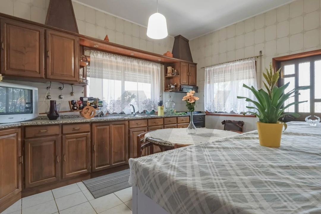 Moradia T4 para Venda em Foz do Sousa e Covelo Foto 3