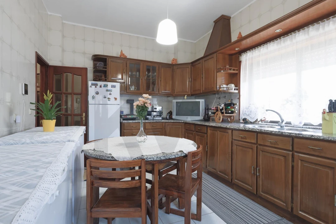 Moradia T4 para Venda em Foz do Sousa e Covelo Foto 10